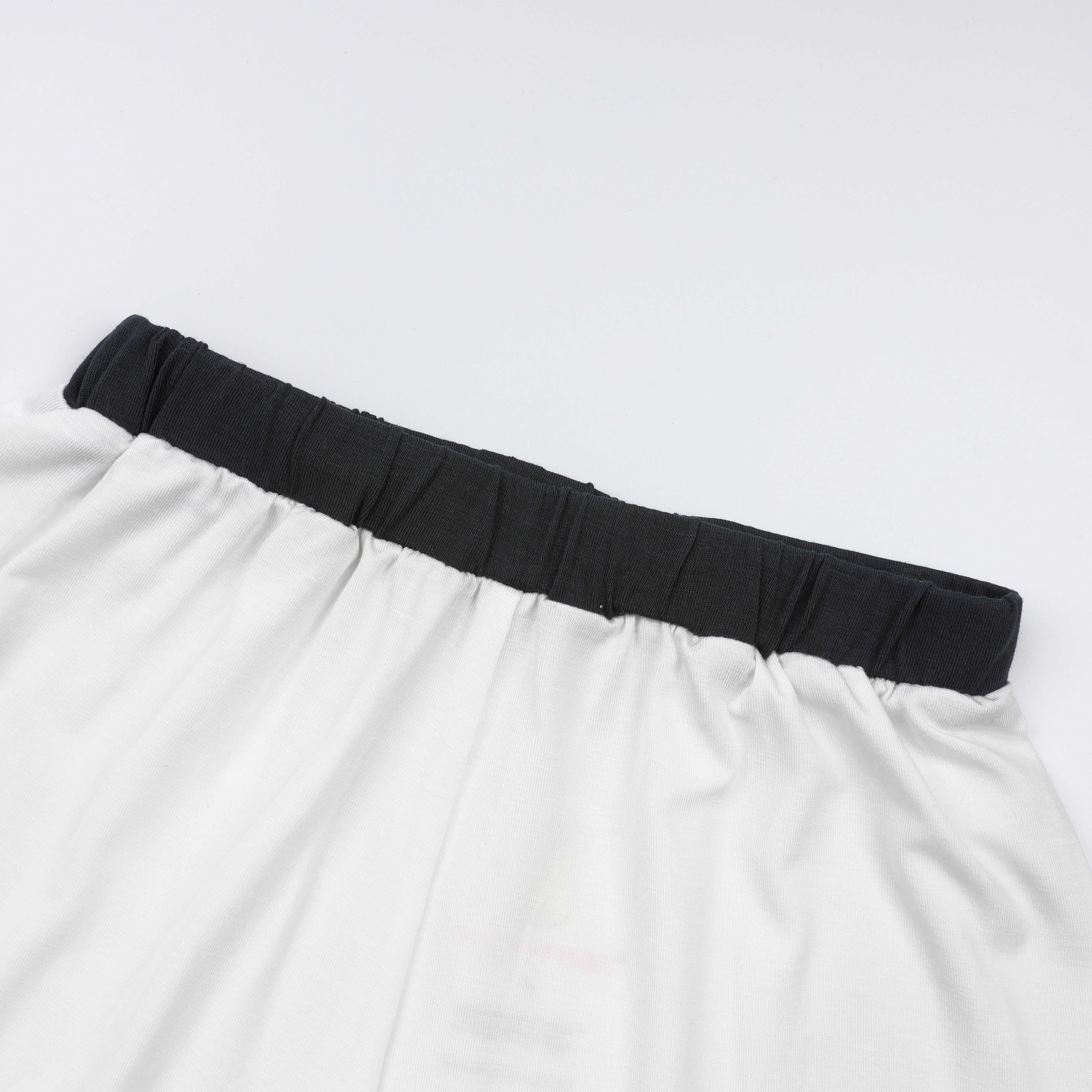 Short Sleeve Shirt S29 White + Shorts S29 White